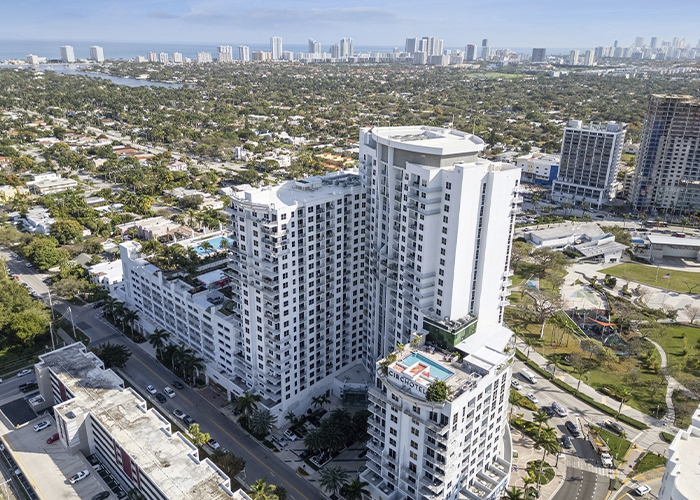 5-circ-residences-condominio-hollywood-florida-2024